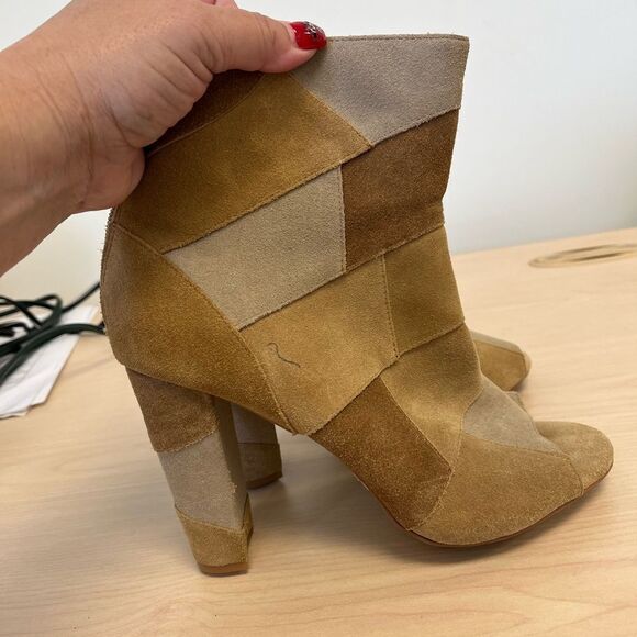 Torrid Tan Patchwork Suede Peep Toe Bootie sz 9.5W - Picture 3 of 5